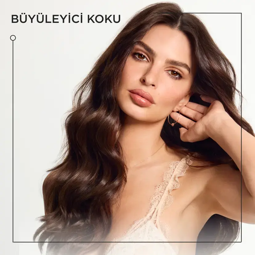 Kerastase Gloss Absolu Insta Glaze Elektriklenmeye Eğilimli Saçlar İçin Parlaklık Veren Saç Bakım Kremi 250 ml